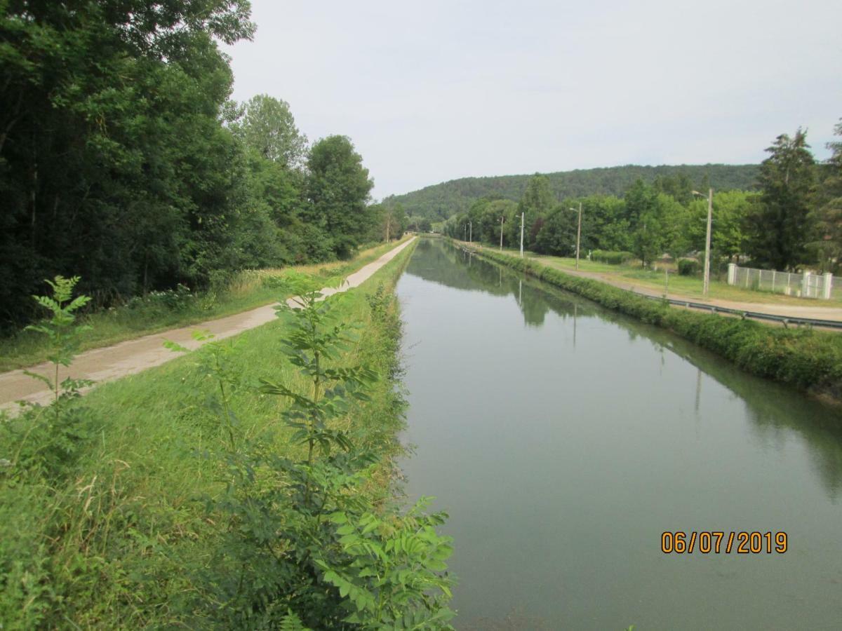 Gite A Saint-Remy Luaran gambar